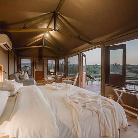 Hlosi Game Lodge - Amakhala Game Reserve Buyskloof Екстериор снимка