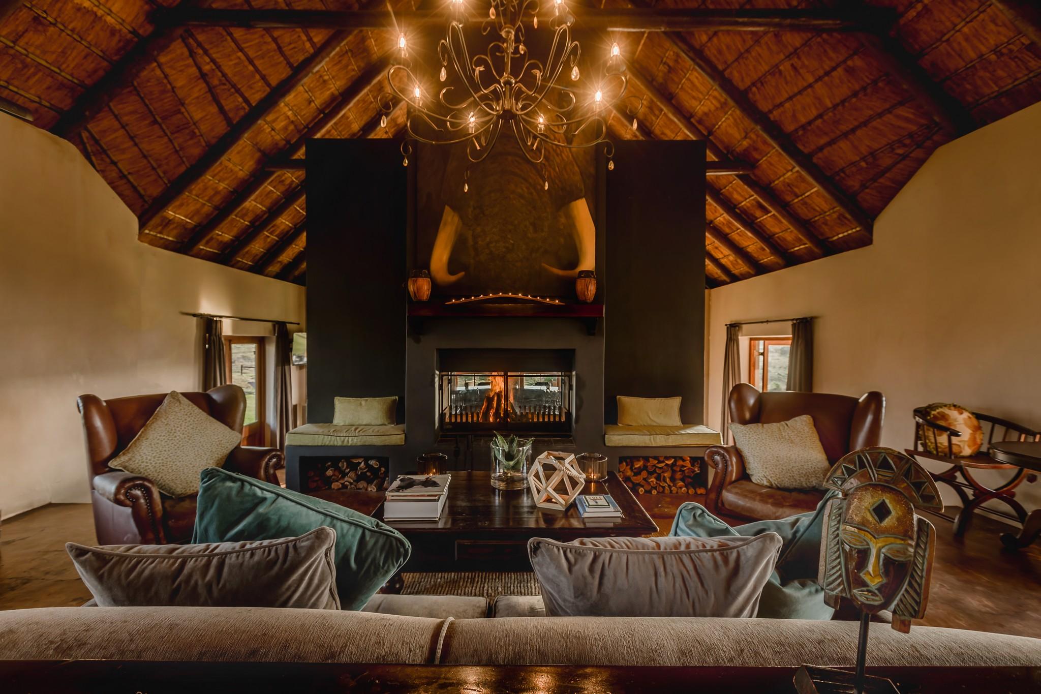 Hlosi Game Lodge - Amakhala Game Reserve Buyskloof Екстериор снимка